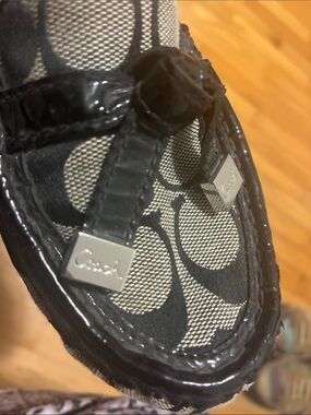 Coach Carissa Signature Bow Loafer Flats Black Patent Gray Canvas 7.5 shoes